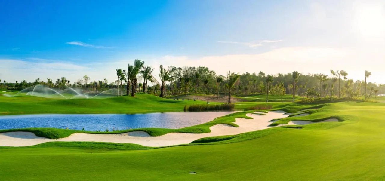 Resort Forest City Golf Hotel Nusajaya